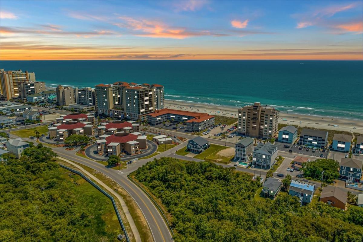 Chateau By The Sea Breezy Oceanfront Unit G2 Hébergement de vacances Myrtle Beach